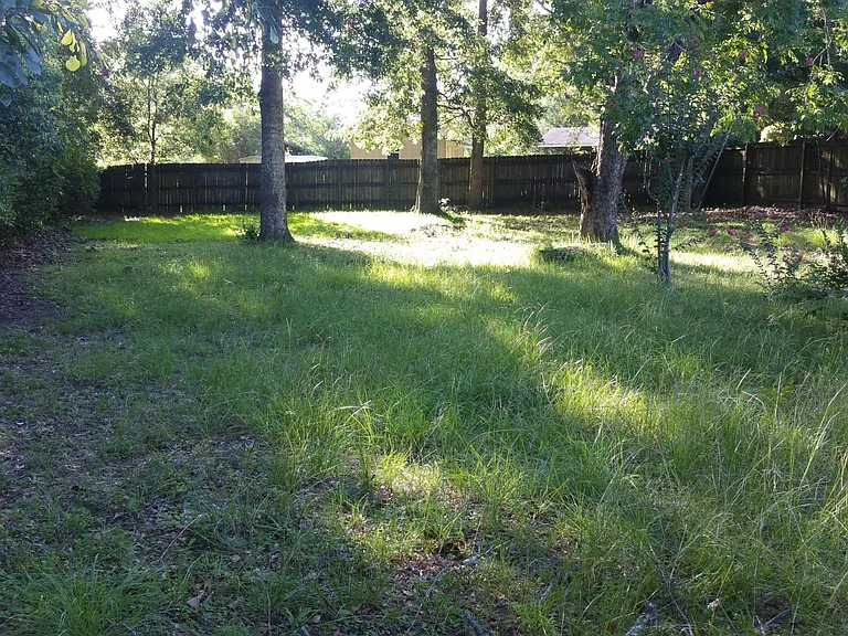 5722 Pheasant Ct — Photo 10