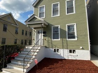 20 Arverne Ter, Irvington, NJ 07111