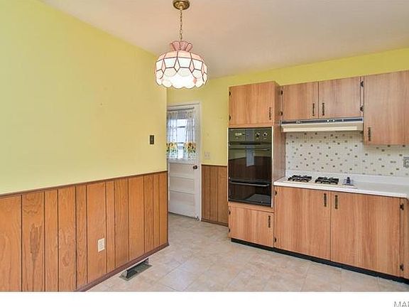 5th image of 1919 Lakeaire Dr