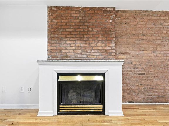 4th image of 221 Willow Ave APT 3R