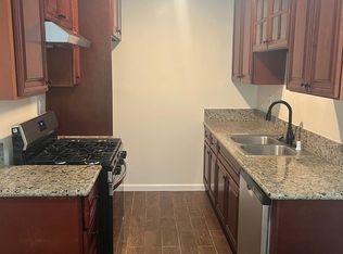 1286 N Summit Ave APT 103, Pasadena, CA 91103