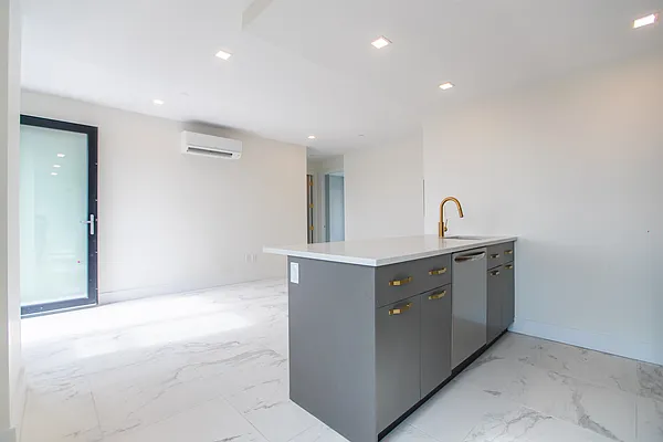 Rented by YHT Management Inc. | media 35