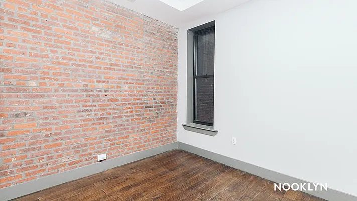 Rented by Nooklyn NYC LLC | media 12
