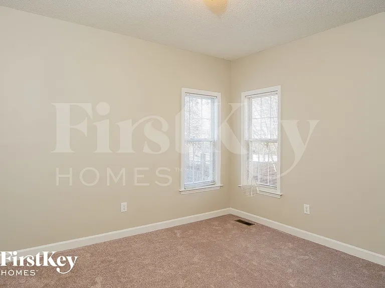 3665 Oak Chase Dr — Photo 12