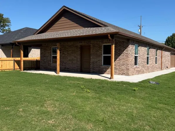 901 Rockwood Ave, Mounds, OK 74047