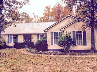 213 Old Apison Rd, Cohutta, GA 30710