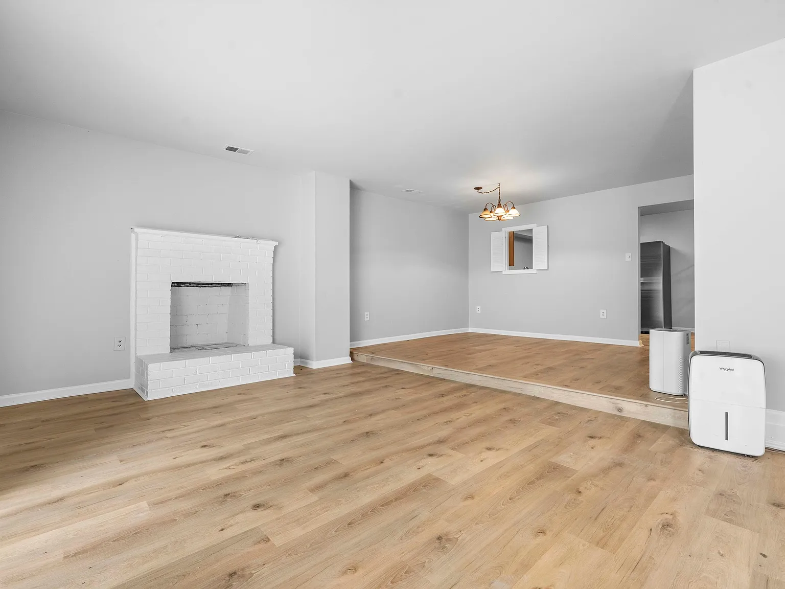 2 bed, 1610 sqft, $2,400 — Photo 1