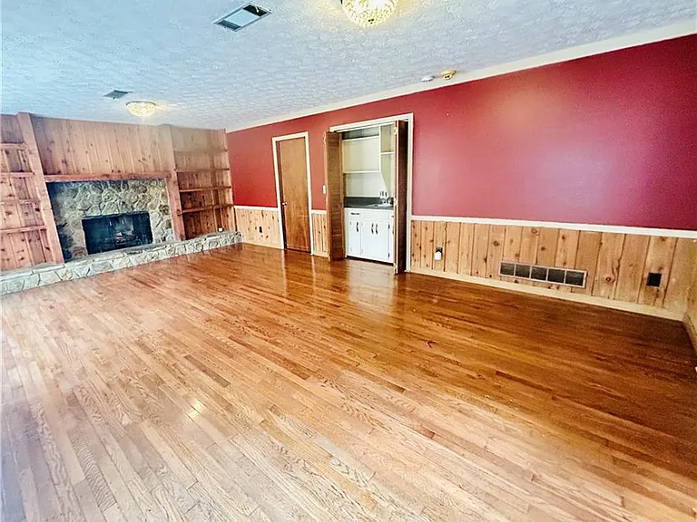 2100 Old Forge Way — Photo 7