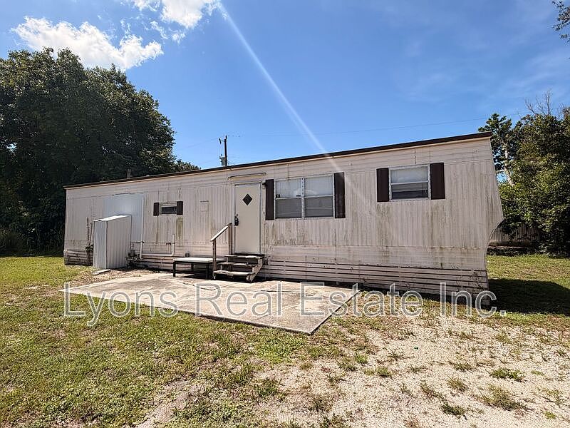 1st image of 7869 Suncoast Dr