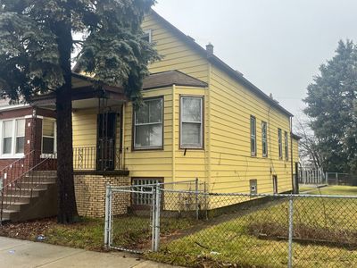 (Undisclosed Address), Chicago, IL, 60628