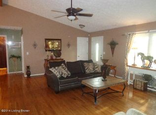 6504 Jack Taylor Pl, Westport, KY 40077
