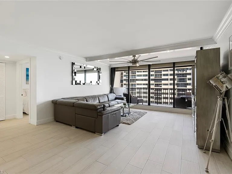 4005 Gulf Shore Blvd N #904 — Photo 8