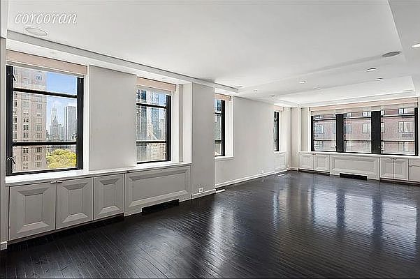 1st image of 43 W 61st St APT 22J