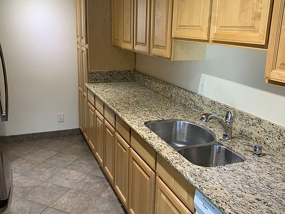 4th image of 4736 Park Granada Unit 235