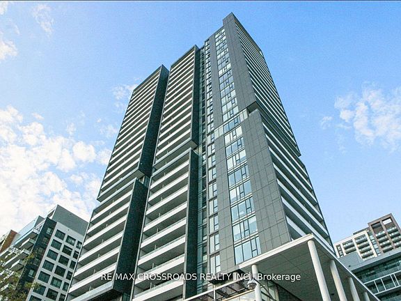 4th image of 225 Sumach St #808
