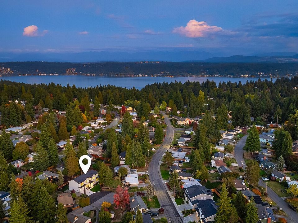 2nd image of 80 159th Place NE