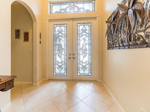 3rd image of 7113 Vesuvio Pl
