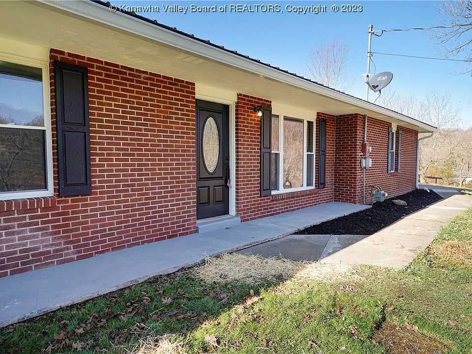 345 Pine Dr, Poca, WV 25159 Zillow