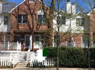 1840 Prairie St, Glenview, IL 60025