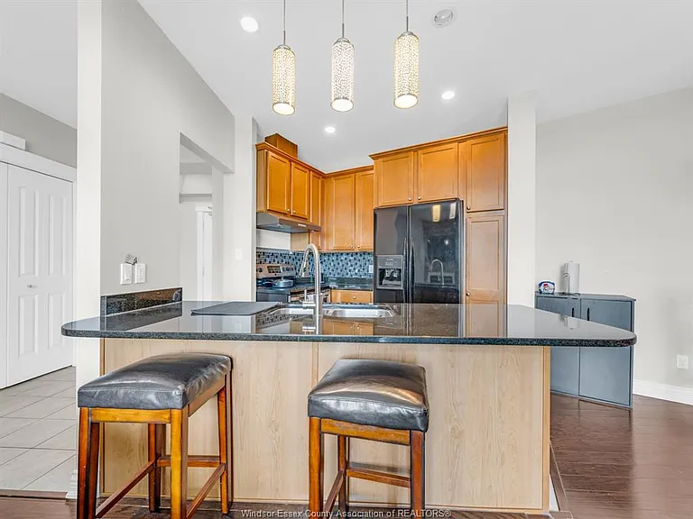 1225 Riverside Dr E #1007 — Photo 7