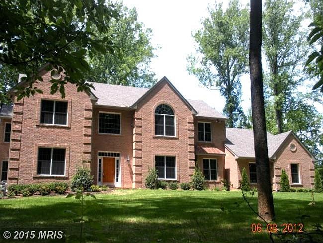 Exterior (Front)