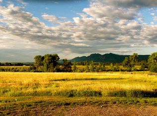 4370 Oxford Rd, Longmont, CO 80503