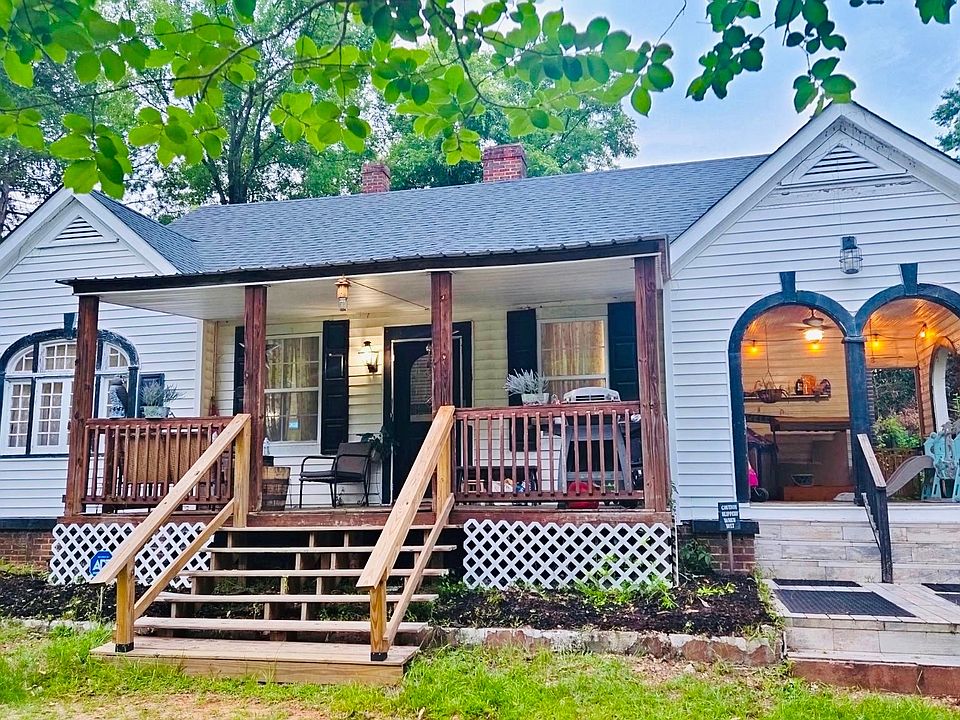 1st image of 30 Pine St