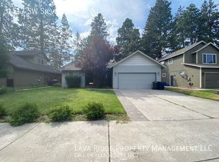 1117 SW Silver Lake Blvd, Bend, OR 97702