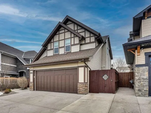300 NW Coopers Hl SW, Airdrie, AB T4B 0S1