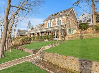 139 Fox Ln, Northport, NY 11768