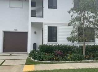 1080 SE 3rd St, Pompano Beach, FL 33060