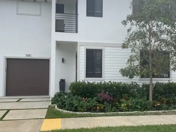 1080 SE 3rd Street, Pompano Beach, FL 33060