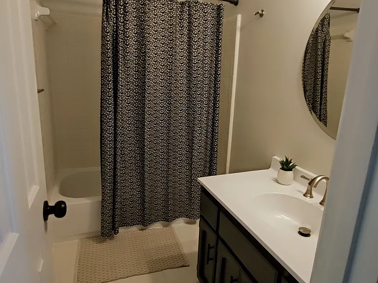 7167 Williamsburg Dr #33 — Photo 12