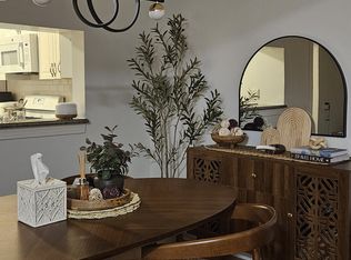 6535 Cypress Point Rd, Alexandria, VA 22312