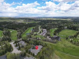22 N Sunset Way, Foothills County, AB T0L1W3