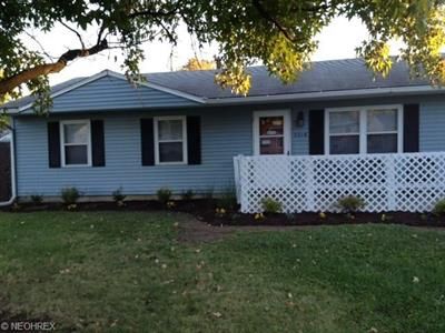 2216 Jackson St, Lorain, OH, 44052
