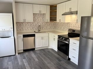 1805 Brook St, Lawrence, KS 66044