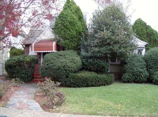 24 E Providence Rd, Yeadon, PA 19050