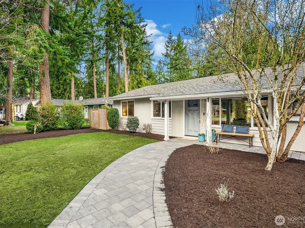 922 208th Ave NE, Sammamish, WA 98074