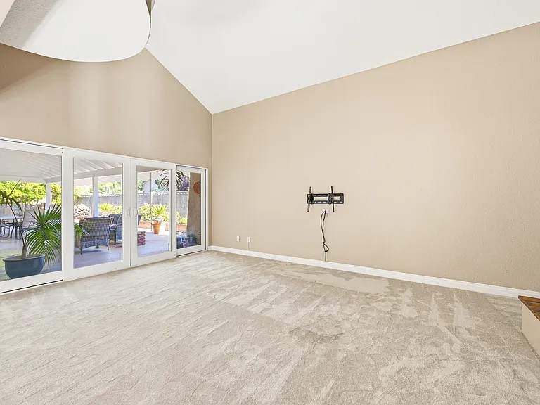 4500 Yorkfield Ct — Photo 10