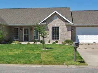 1308 Arbicola Dr, Marion, IL 62959