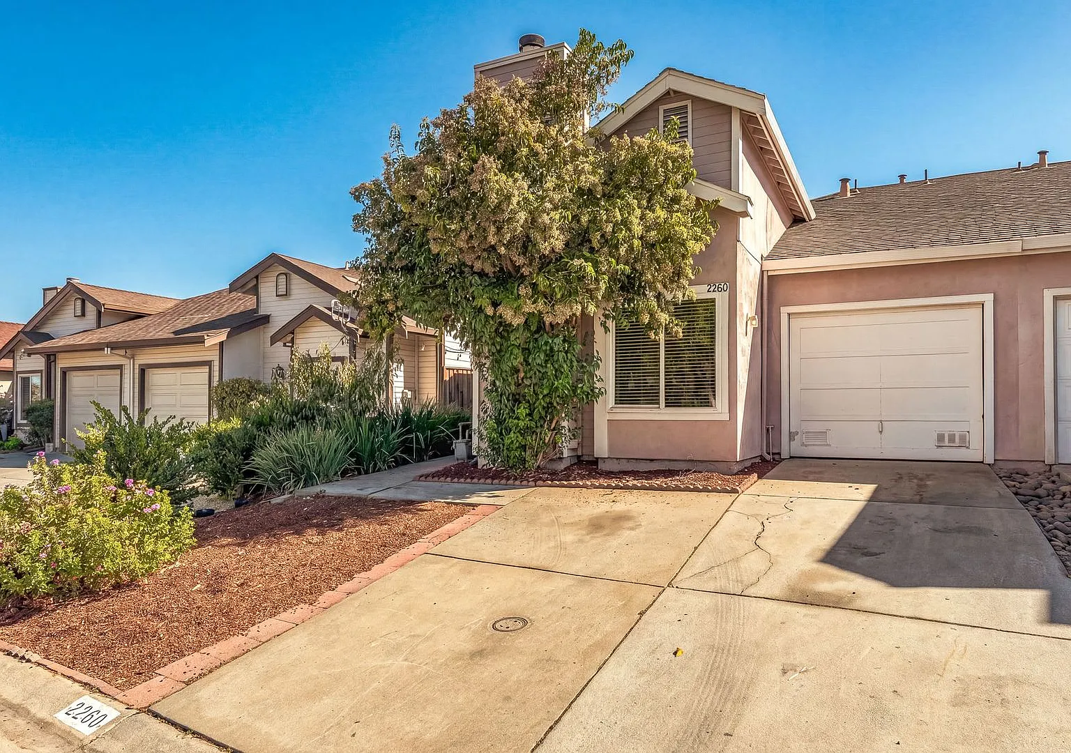Spacious 3-Bedroom Townhouse in the Aborn/Evergreen Area $3,800/Month — Photo 1
