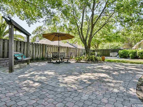 5th image of 6511 NW 38th Ter