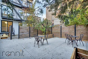 Rented by Rennit Inc.