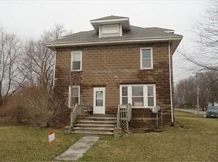 102 S Chestnut St, Bardolph, IL 61416