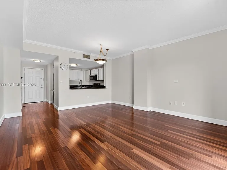 50 Menores Ave #704 — Photo 4