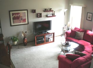 2677 N Augusta Dr, Wadsworth, IL 60083