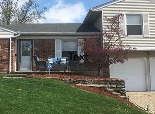 946 Belsage Ct, Cincinnati, OH 45231