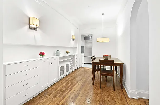 Sold by Compass | media 2