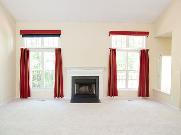 3rd image of 205 Shalimar Dr